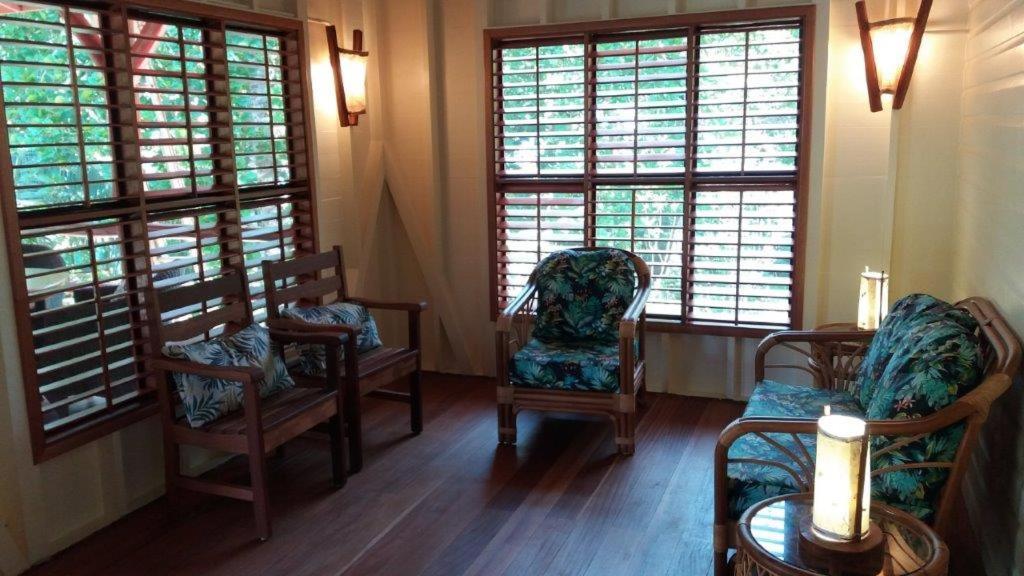 Bluff Beach Retreat Bocas Town Exterior photo